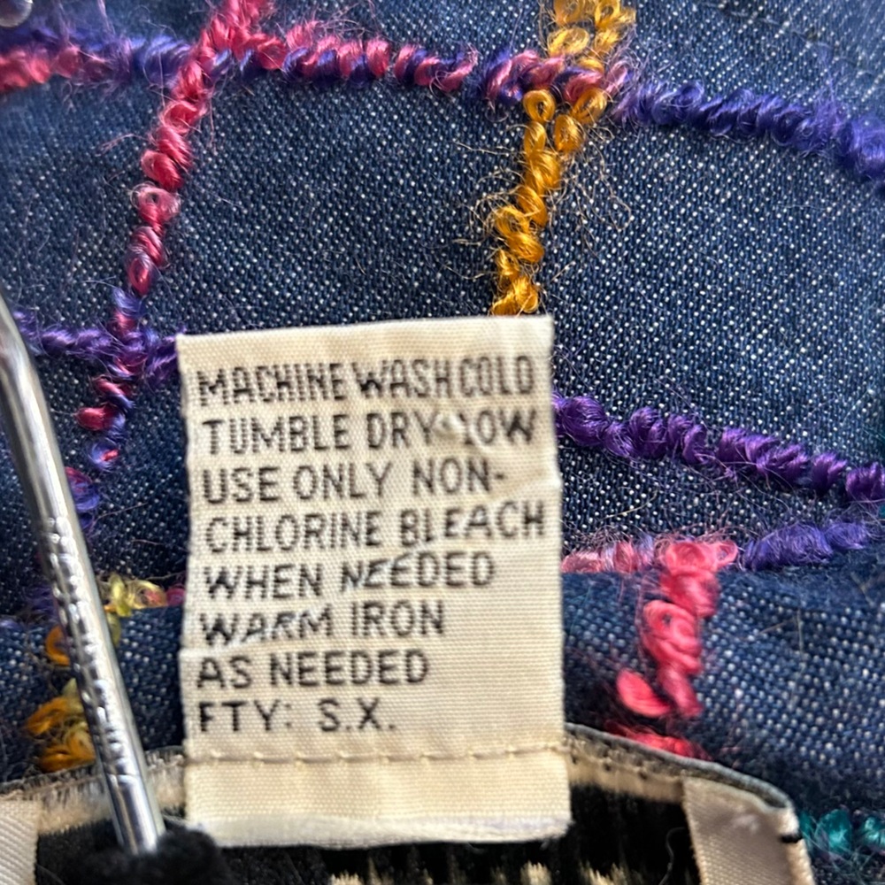 Vintage Carrie Allen Button Up Jacket - Picture 4 of 6